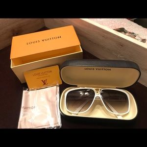 LOUIS VUITTON EVIDENCE SUNGLASSES